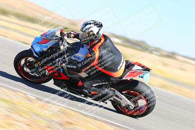 media/Oct-15-2023-TrackXperience (Sun) [[85198ff50b]]/Group 2/session 4 turn 3/